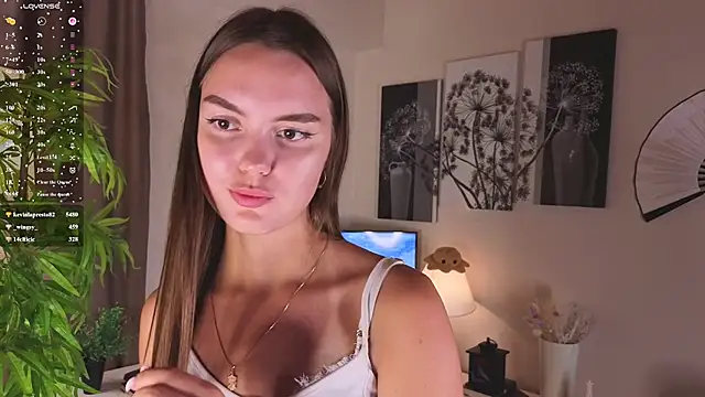Nicole_Keller webcam