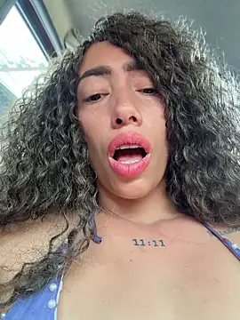 roxyrougee webcam