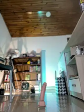 NikkiNix webcam