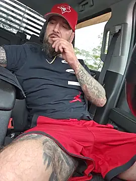 Beardedtattood live sex cam
