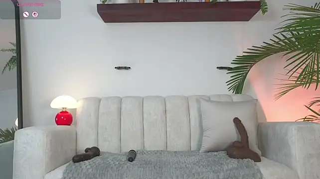 mili_moon_