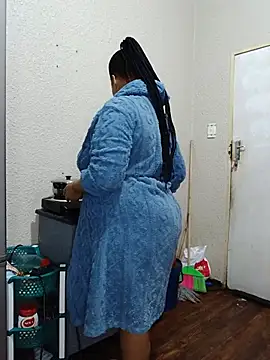 FreakyAngel3X live cam on StripChat