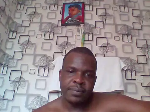 Chumba_001 live cam on StripChat