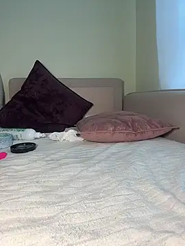 fuckdoll_18 webcam