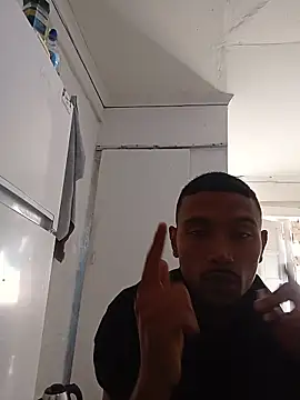 TOBY_BALLZ live cam on StripChat