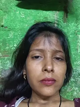 Gud_girl_Nilu webcam