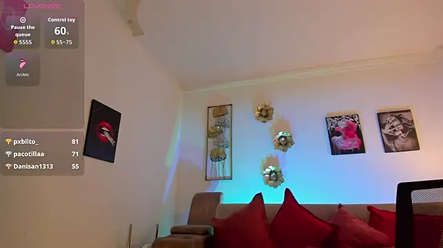 Naiely_Naides webcam