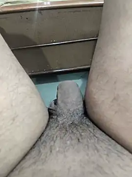Make_me_yours57 webcam