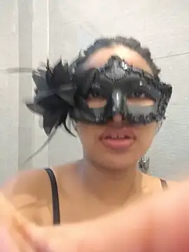 Nina_Pink_ live cam on StripChat