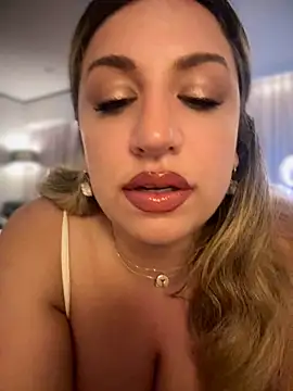 miamellycious webcam
