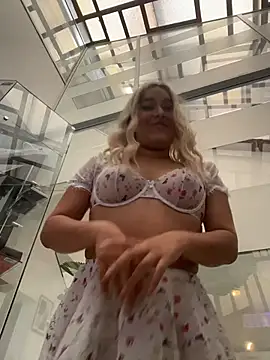 Emily_Harpeer webcam