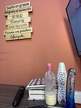 Sara_Harris7 webcam