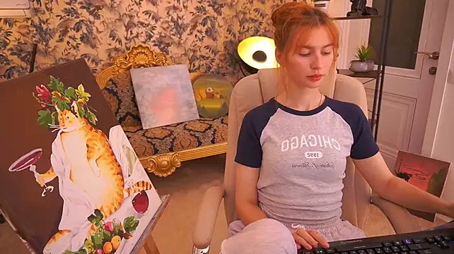 Nicol_Moonn webcam
