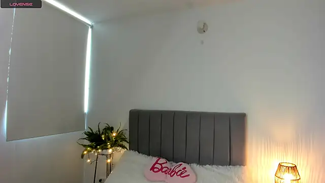 sophie_connors webcam