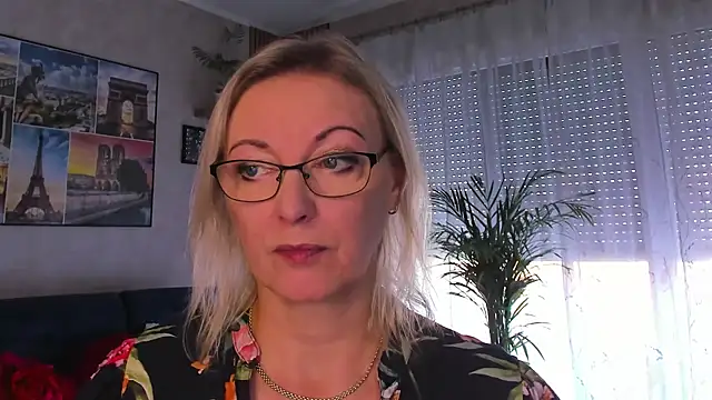 vanessa_chat live cam on StripChat