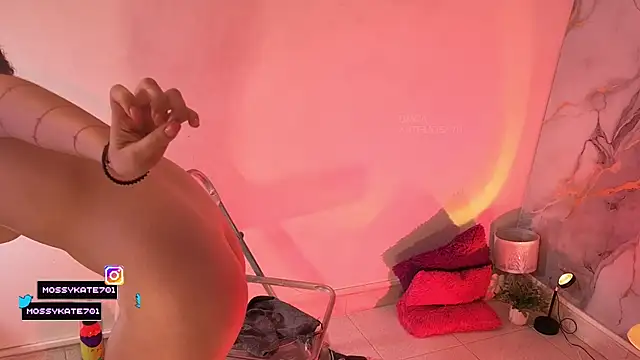 Katemoss70 live webcam