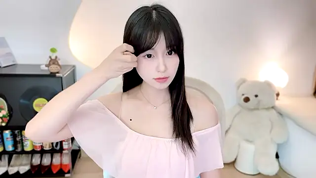 Onechestnut webcam