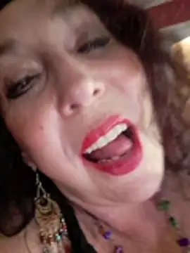 GypsyEsmeralda webcam