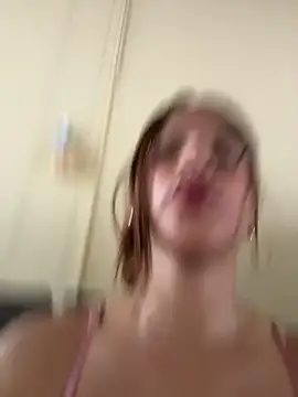 ViankaRose webcam