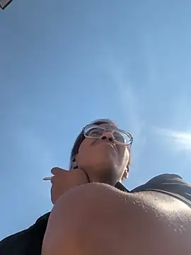 Synfulsymone9 webcam