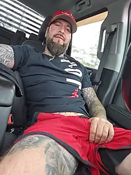 Beardedtattood webcam