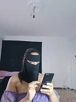 Big_as-big webcam