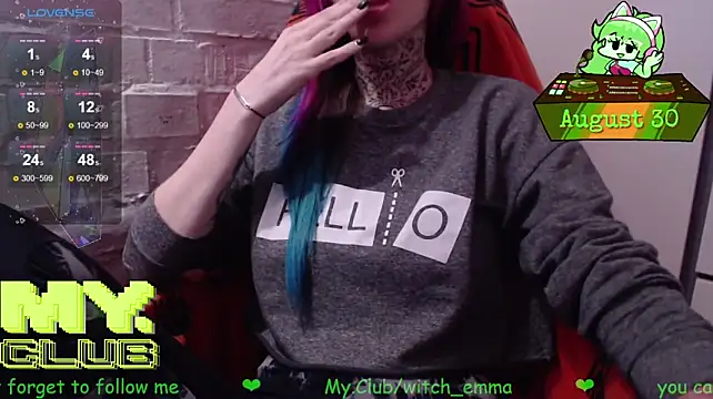 Witch_Emma webcam