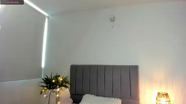 sophie_connors webcam
