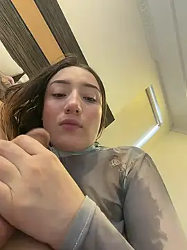 Valery_Salmons webcam