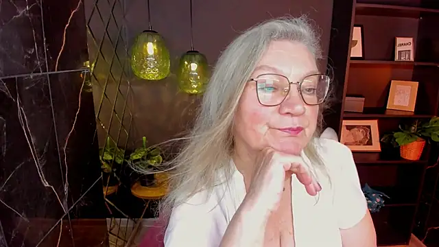 NataliMellow webcam