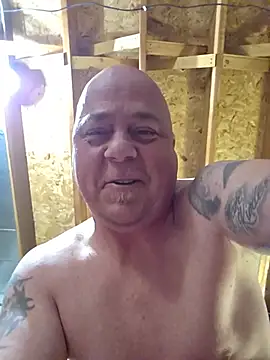 horny4you1 webcam
