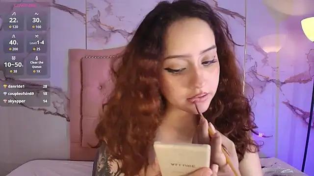 Suxan_White_ webcam