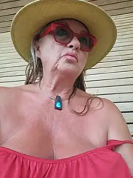 Hot-Muci webcam