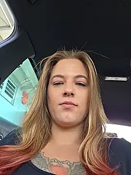 Luna_Lynn webcam