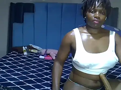 melanin_moon webcam