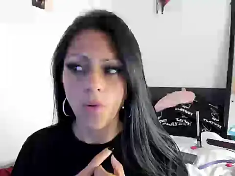 soulcosmic_ live cam on StripChat