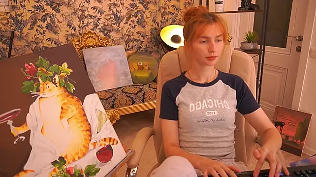 Nicol_Moonn webcam