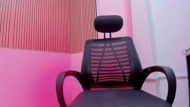 Marilyndackaria_ webcam