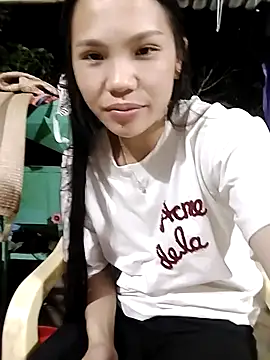MiuMiu-Babyy webcam