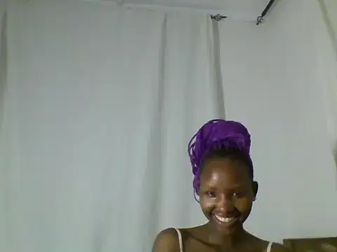 Teen_sleek webcam