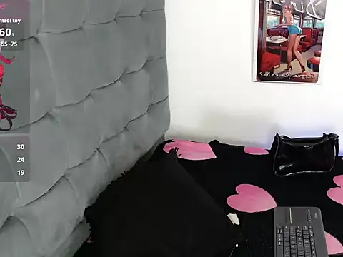 atenea_xx18 webcam