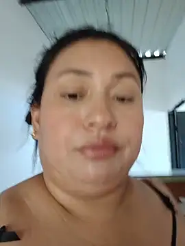 Hot_bella12 webcam