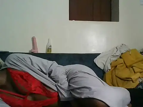-Bootylicious- live cam on StripChat