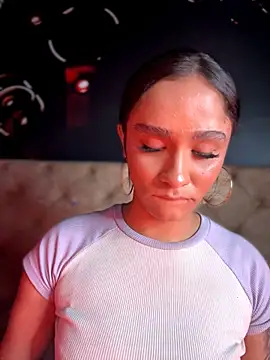 Isabella-Teen webcam
