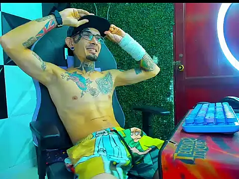 Boy_tatto77 webcam