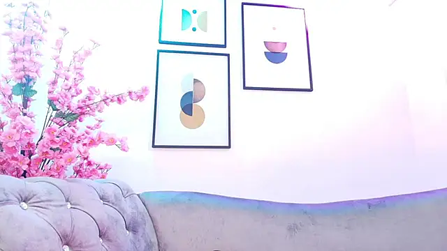 Maddie_T18 webcam