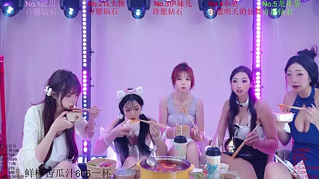 Luckybaby-001 webcam