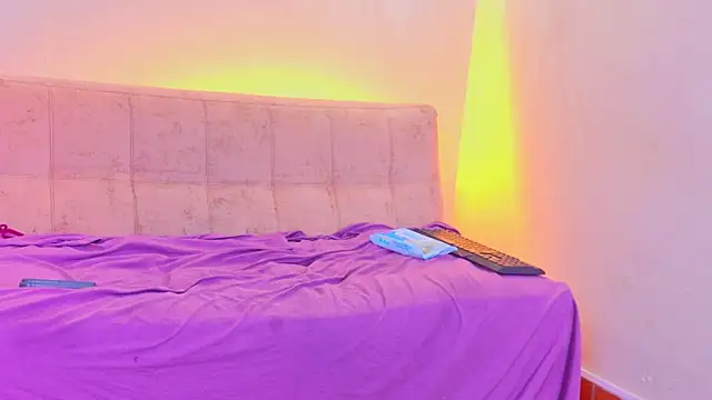 BELLA_TENTATION_CR webcam