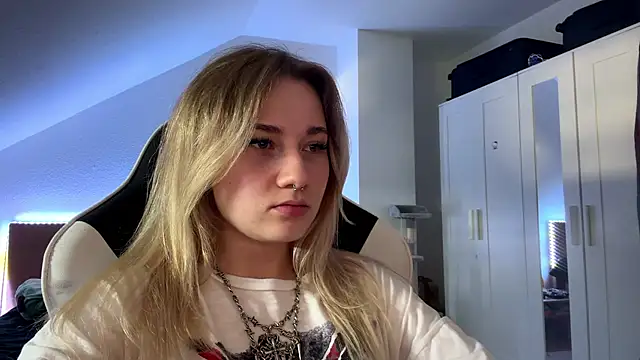 tutsicutie webcam