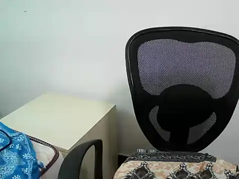 Milky_babyy webcam